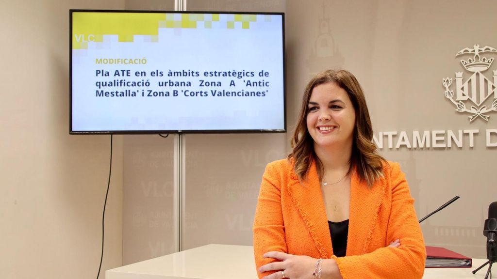 Sandra Gómez presenta el convenio del Nou Mestalla