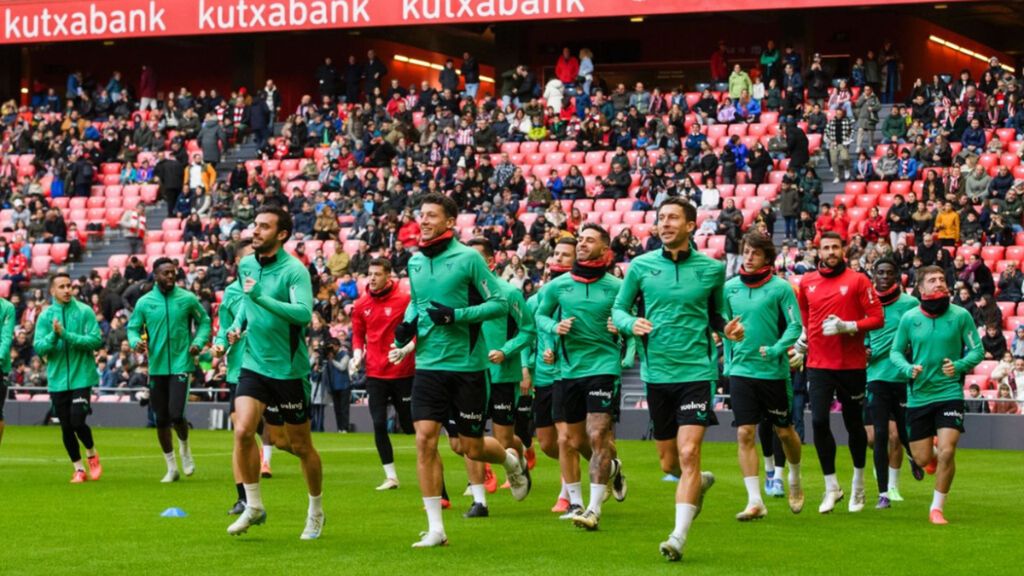Entrenamiento del Athletic en San Mamés