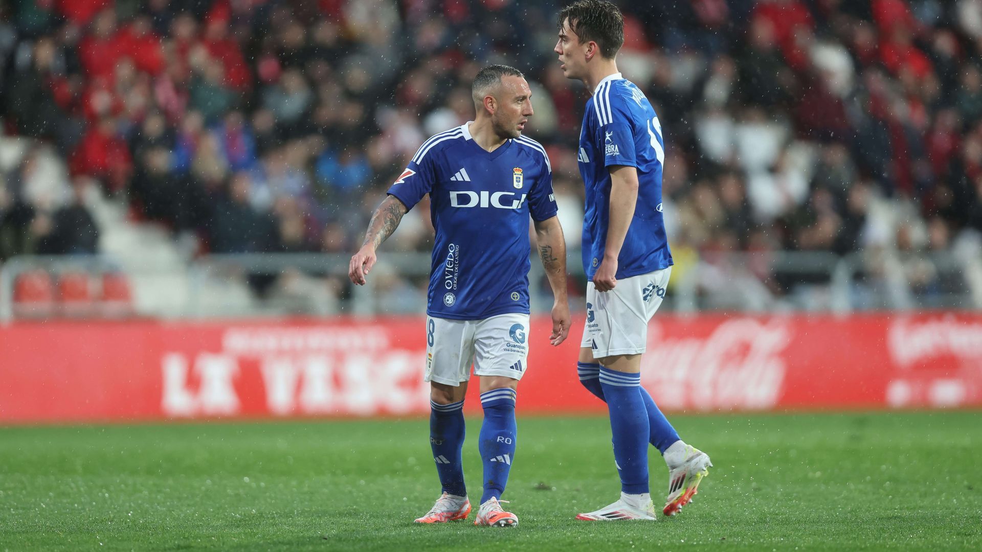 santi_cazorla_durante_el_mirandes_oviedo_foto_laliga.jpeg