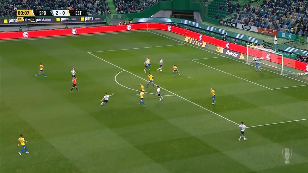 (GEO-MEDIASET) )La obra de arte de Pablo Sarabia con el Sporting de Lisboa: directo a la lista de candidatos a golazo del año