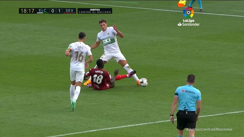 Elche 0-1 Sevilla: Roja a Pape Gueye