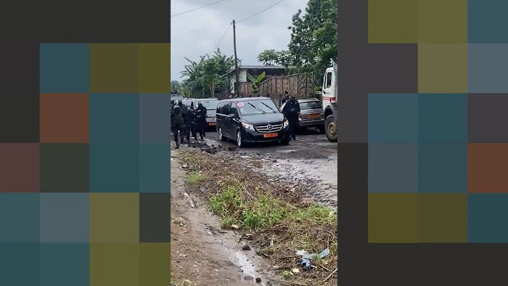 El increíble convoy de seguridad de Mbappé en Camerún