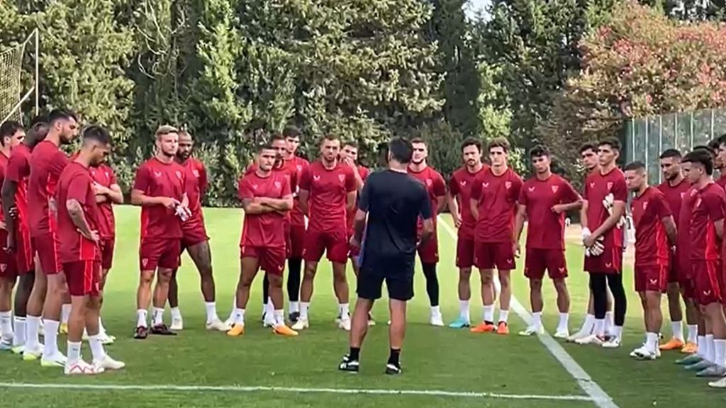 Siguen los entrenamientos del Sevilla en Montecastillo