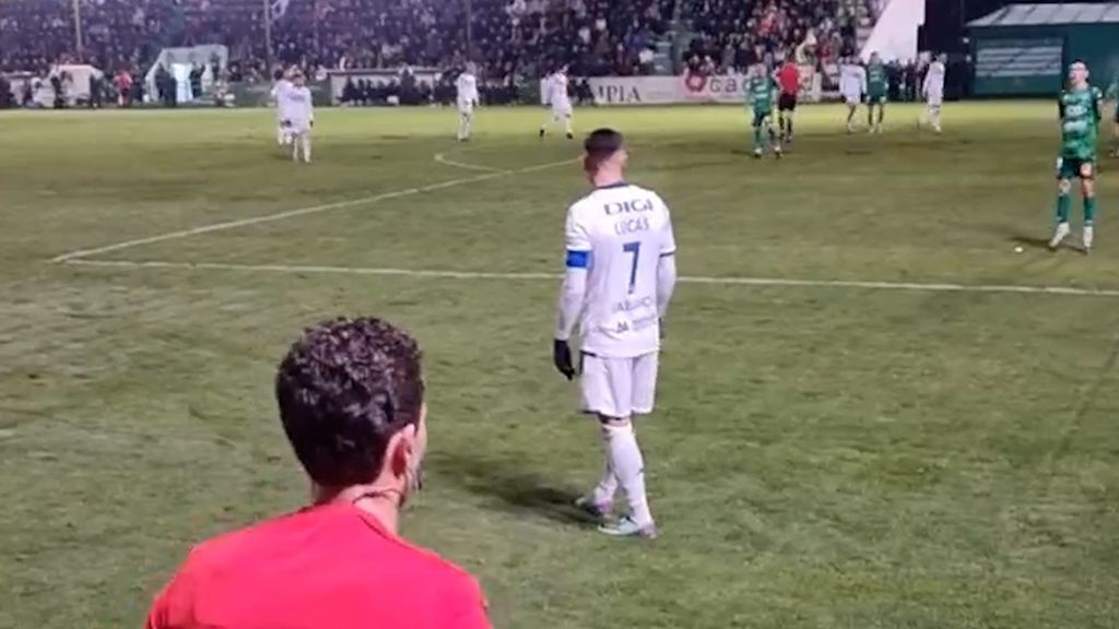 Se lo piden a Lucas Pérez y él desata su magia para comenzar la remontada