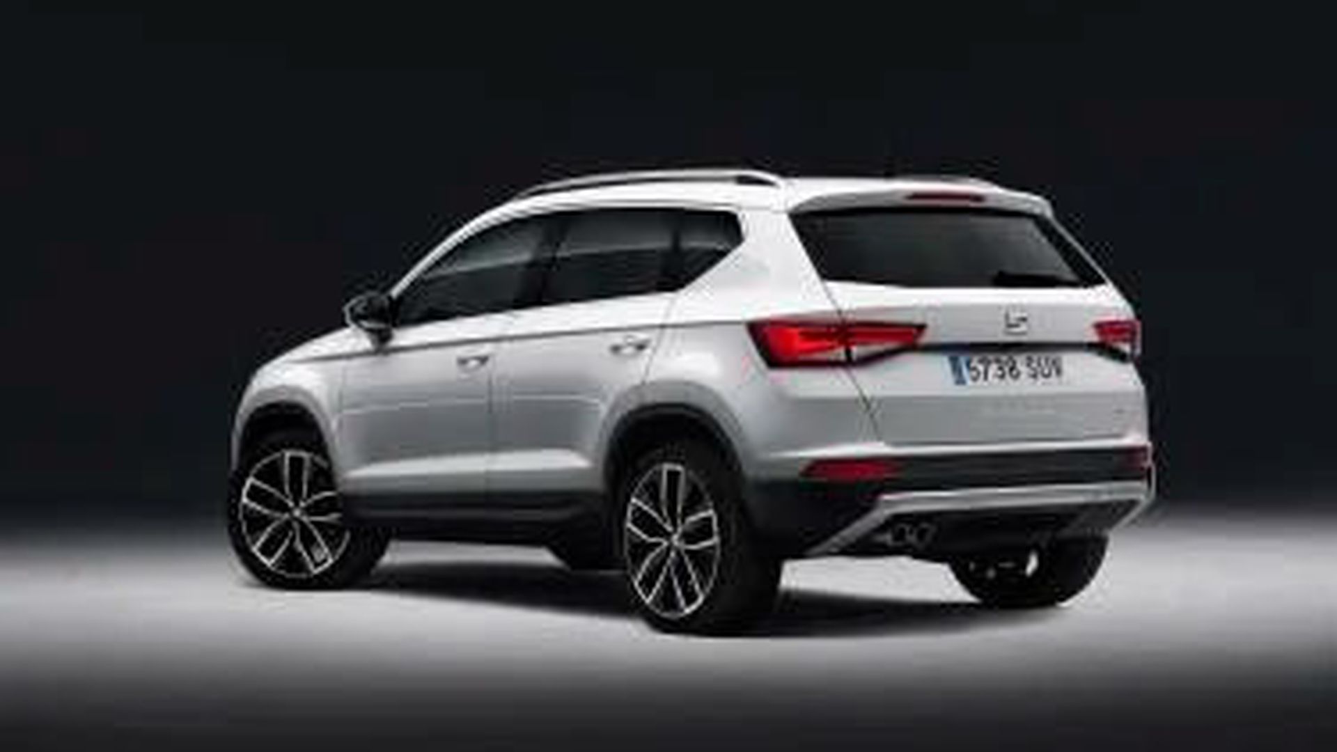 seat_ateca_traserojpg.jpg