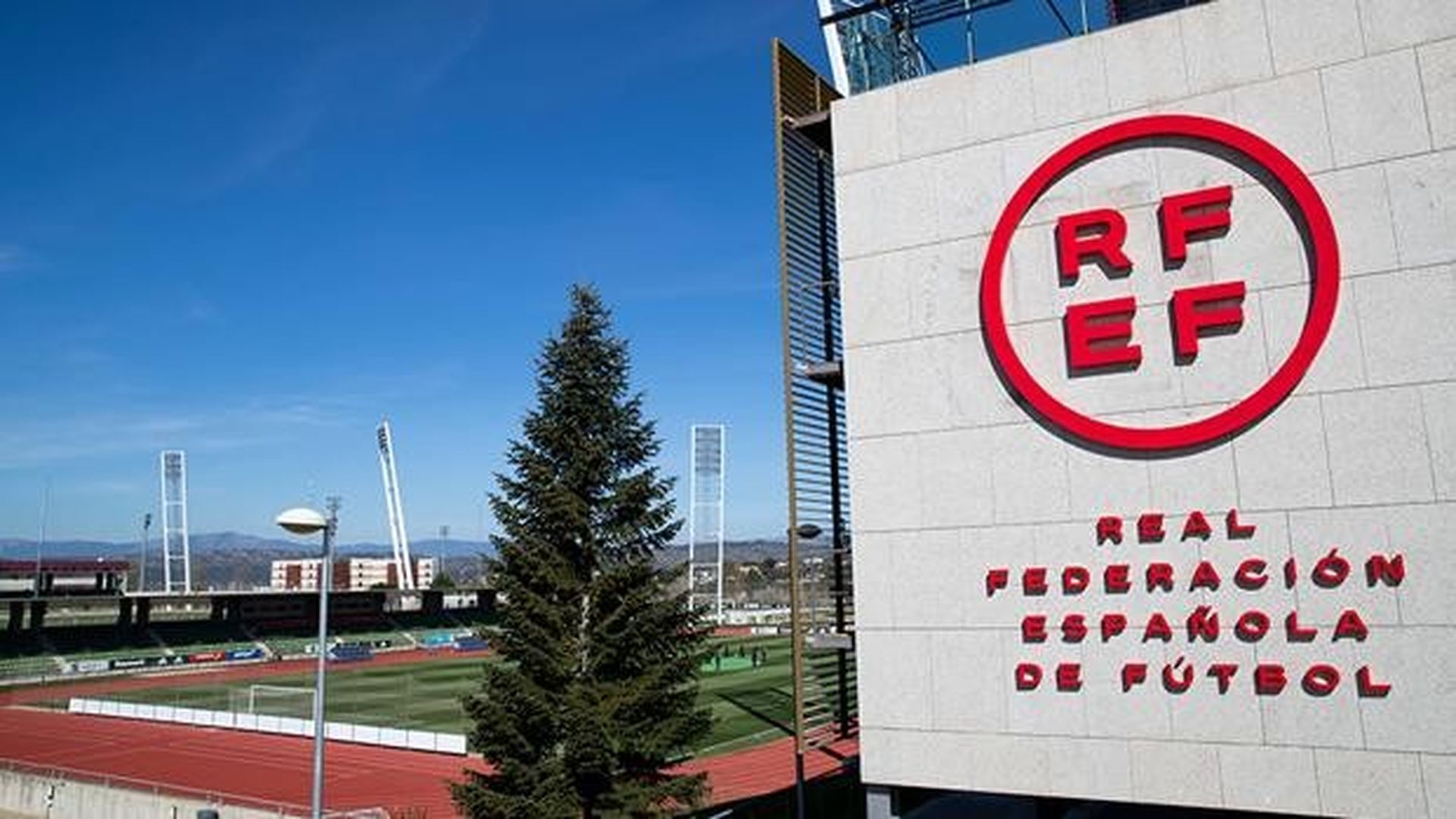 sede_de_la_rfef__001.jpg sede_de_la_rfef__001.jpg