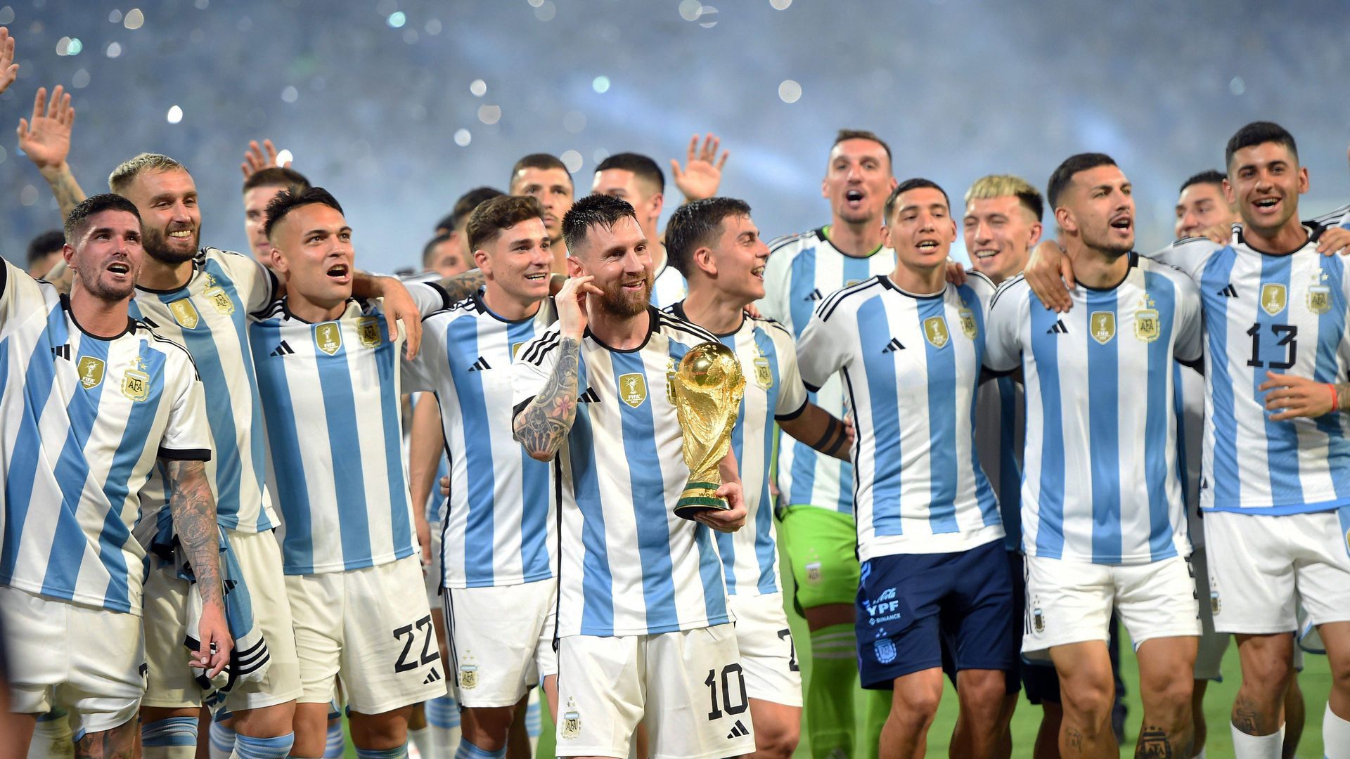 seleccion_argentina_campeona_del_mundojpg.jpg seleccion_argentina_campeona_del_mundojpg.jpg