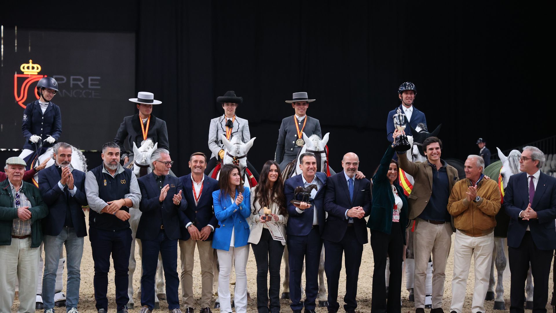 seleccionada_mejor_ganaderia_criadora.JPG seleccionada_mejor_ganaderia_criadora.JPG