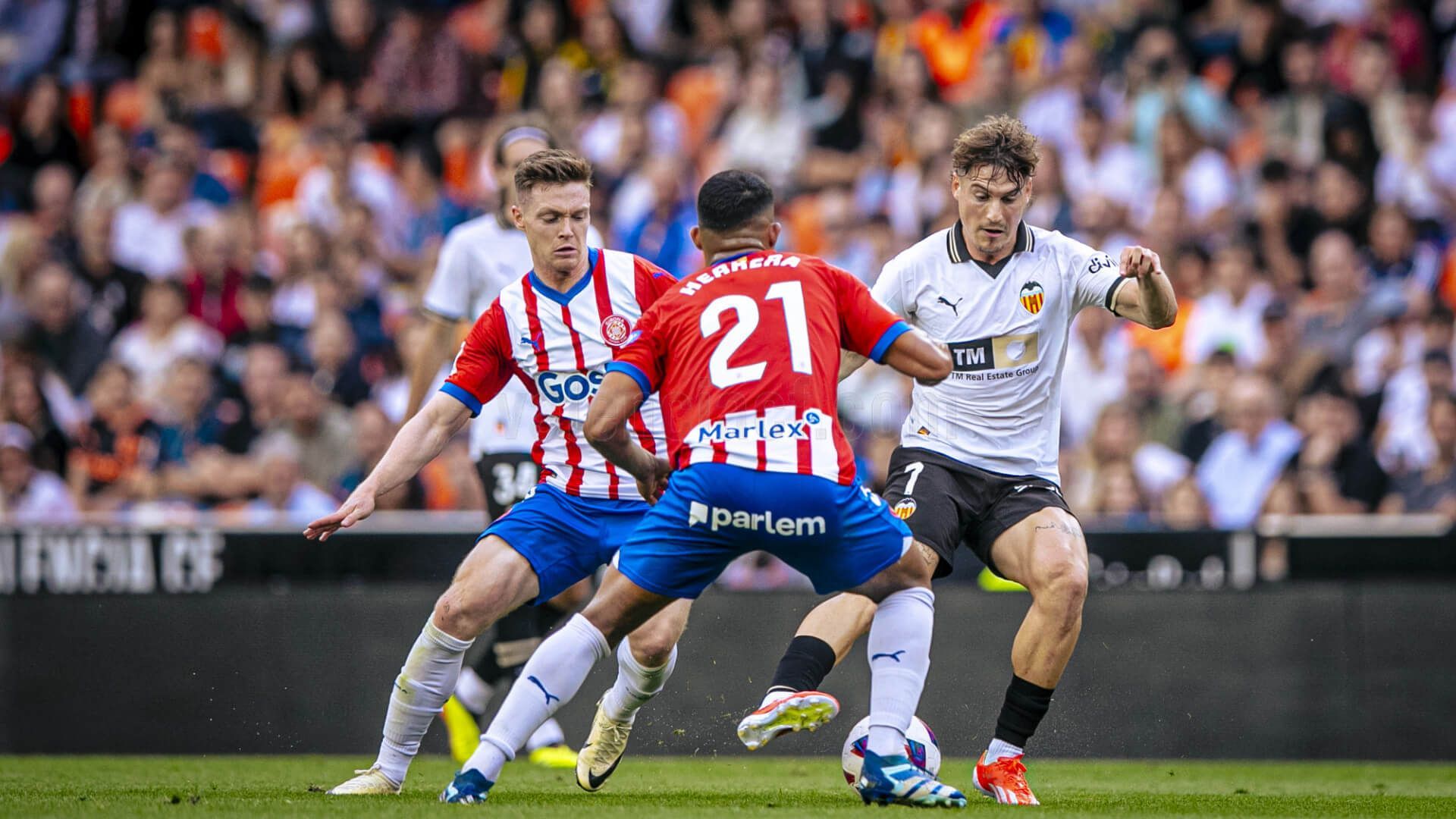 sergi_canos_ante_el_girona_fc_foto_valencia_cf.jpg sergi_canos_ante_el_girona_fc_foto_valencia_cf.jpg