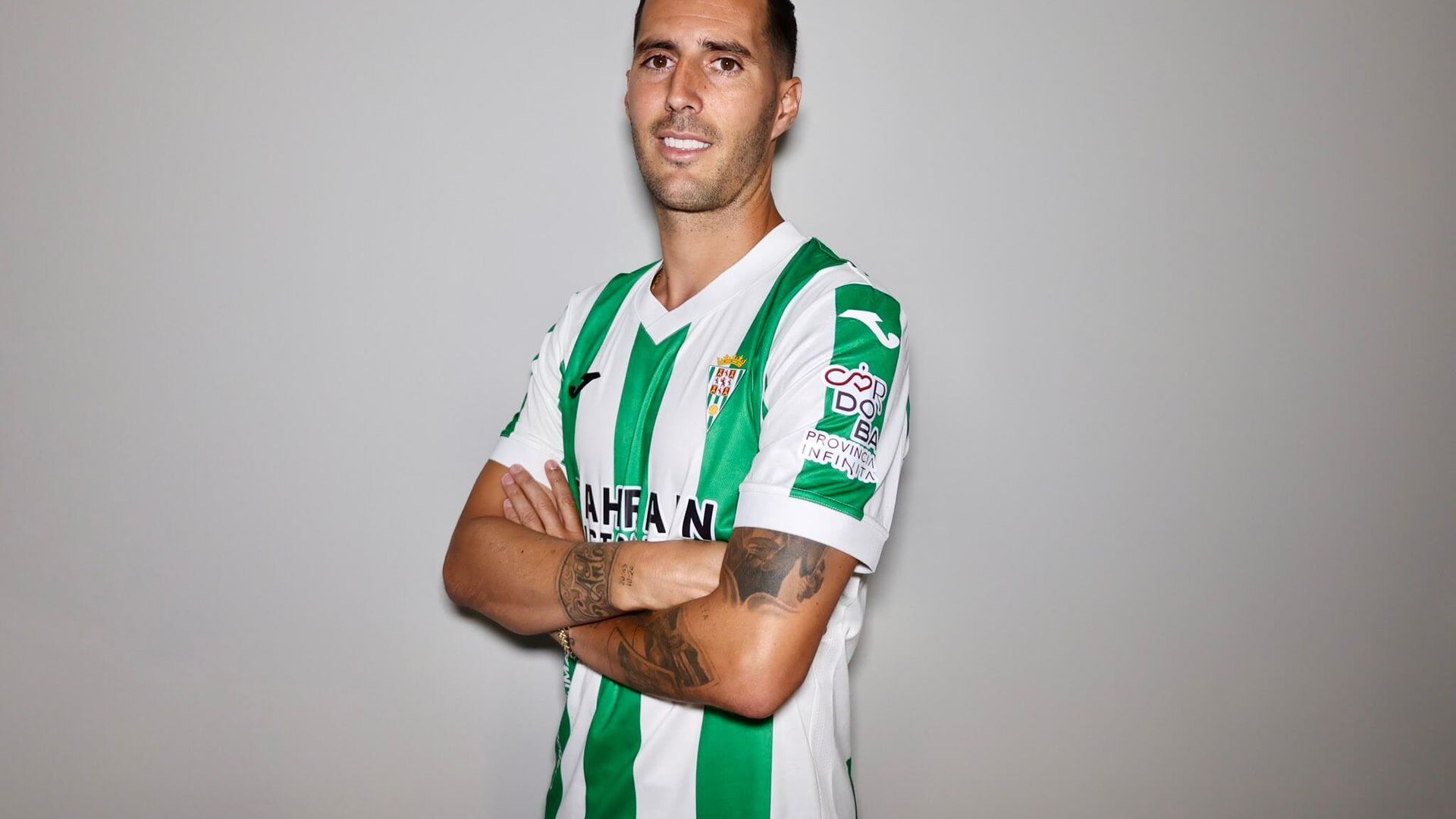 sergi_guradiola_posa_como_nuevo_jugador_del_cordoba_cf_foto_ccf.jpg sergi_guradiola_posa_como_nuevo_jugador_del_cordoba_cf_foto_ccf.jpg