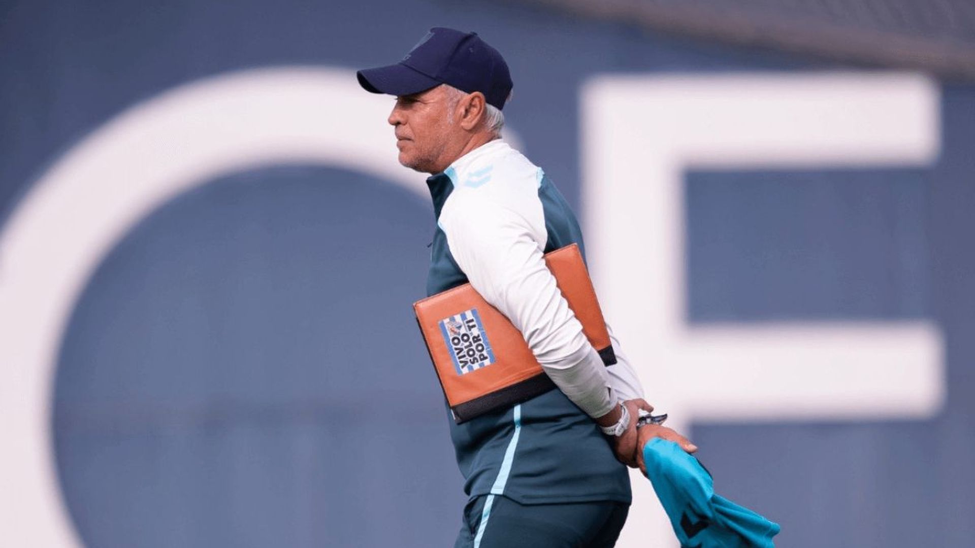 sergio_pellicer_durante_un_entrenamiento_del_malaga_foto_malaga_cf.png sergio_pellicer_durante_un_entrenamiento_del_malaga_foto_malaga_cf.png