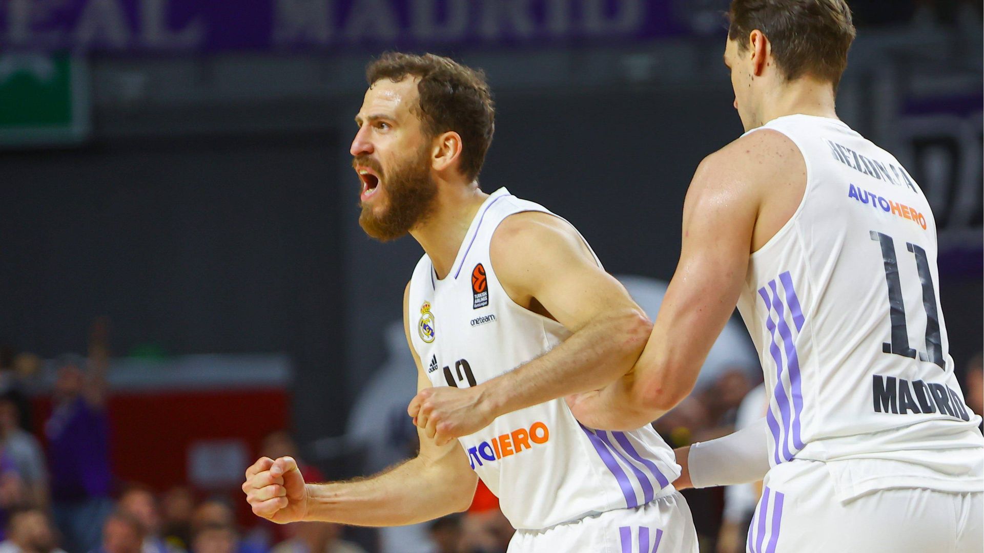 sergio_rodriguez_celebra_una_canasta_en_la_final_de_la_euroliga_foto_cordon_press_001.jpg