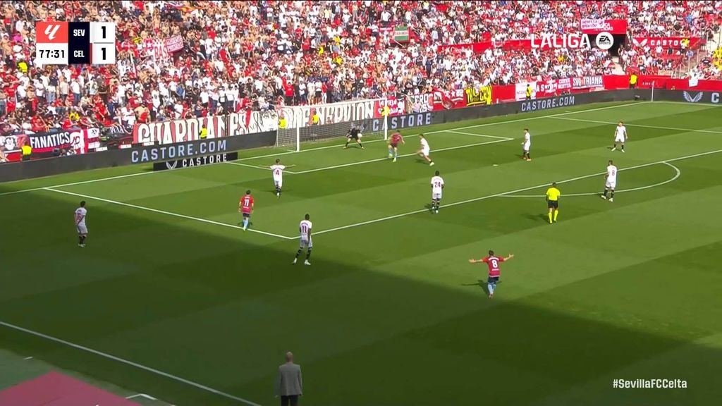 Sevilla 1-2 Celta: Gol de Larssen