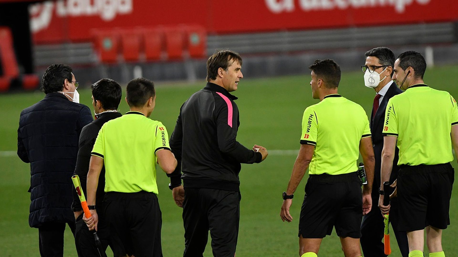 sevilla_athletic_064.jpeg sevilla_athletic_064.jpeg