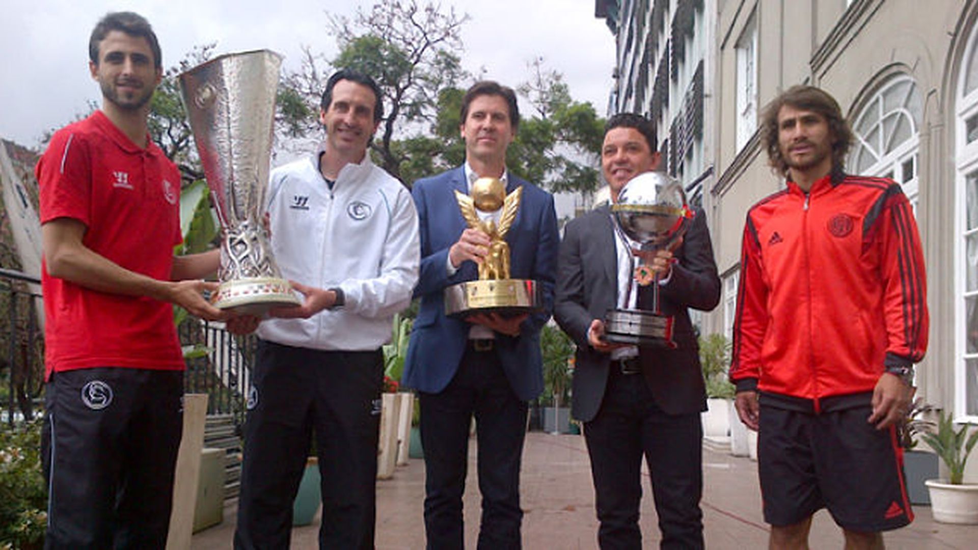 sevilla_river_prensa2_opt.jpg sevilla_river_prensa2_opt.jpg