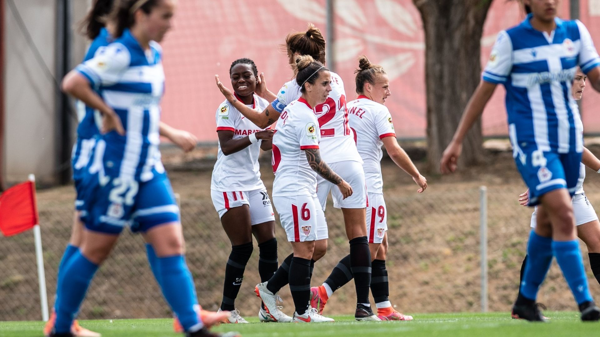 sevillafemenino_deportivo_001.jpg