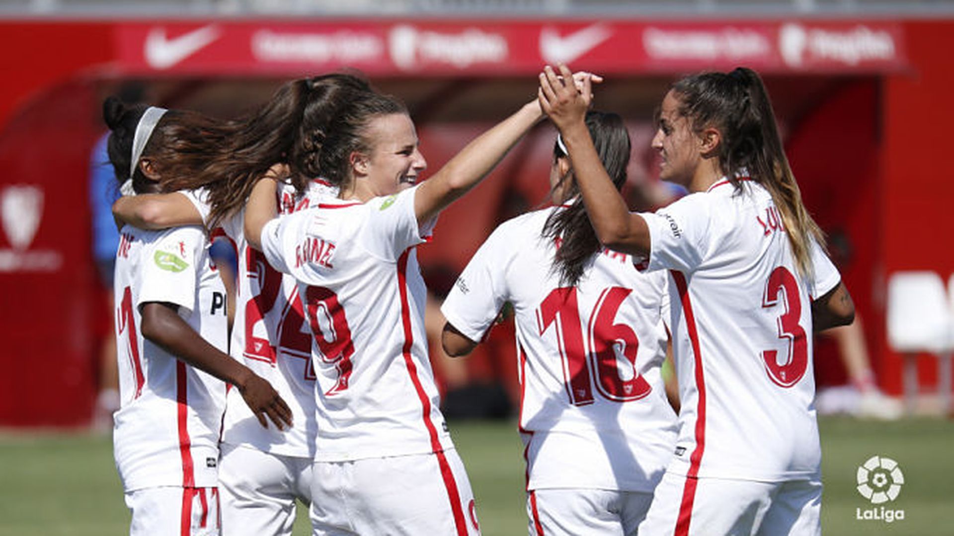 sevillafemsportinghueljpg_001.jpg sevillafemsportinghueljpg_001.jpg