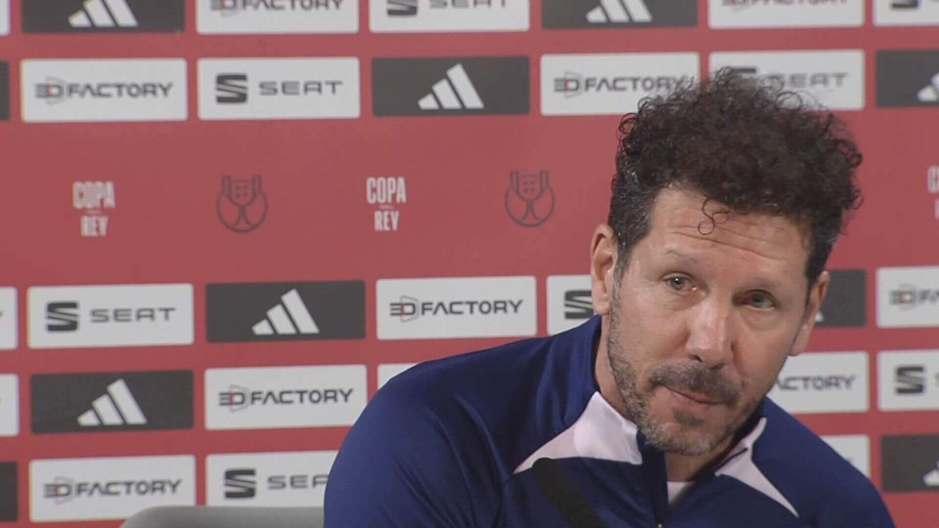 simeone_en_sala_de_prensa.jpeg