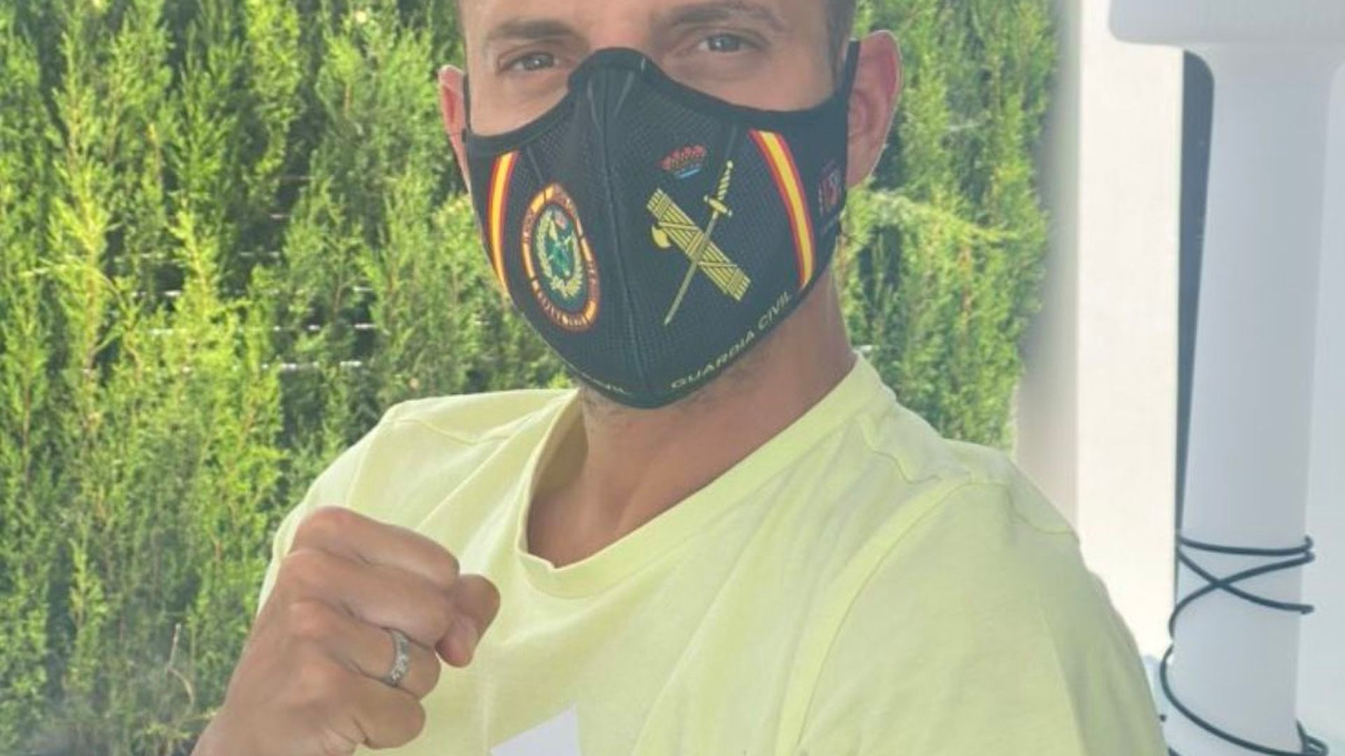 soldado_con_mascarilla_de_la_guardia_civil.png soldado_con_mascarilla_de_la_guardia_civil.png