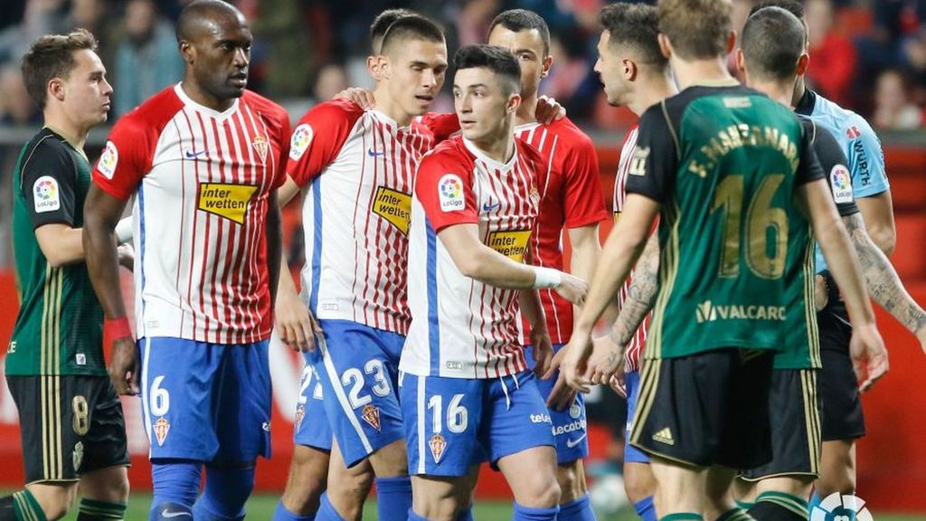 Sporting 1-0 Ponferradina: Resumen del partido