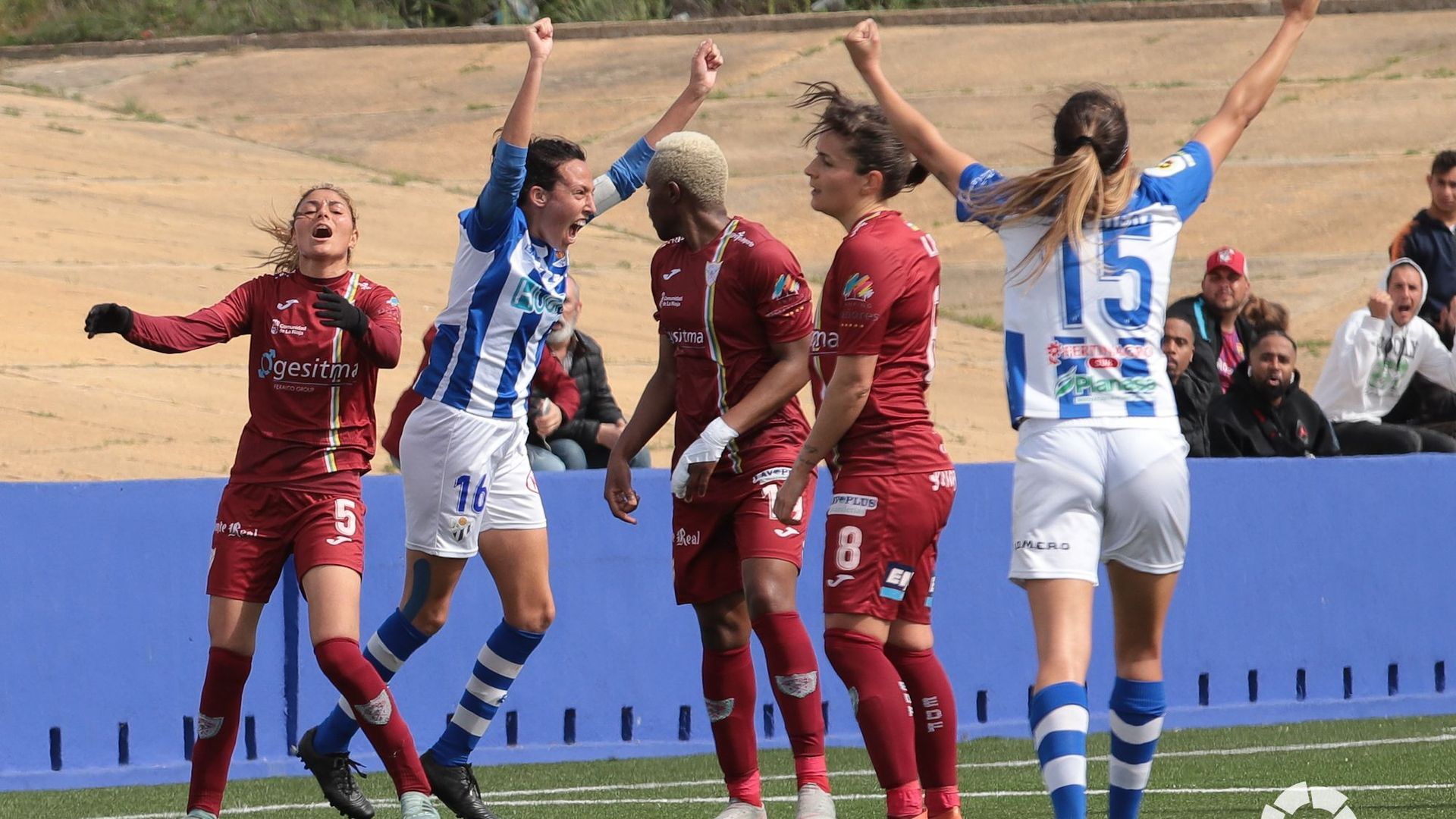 sporting_001.jpg sporting_001.jpg