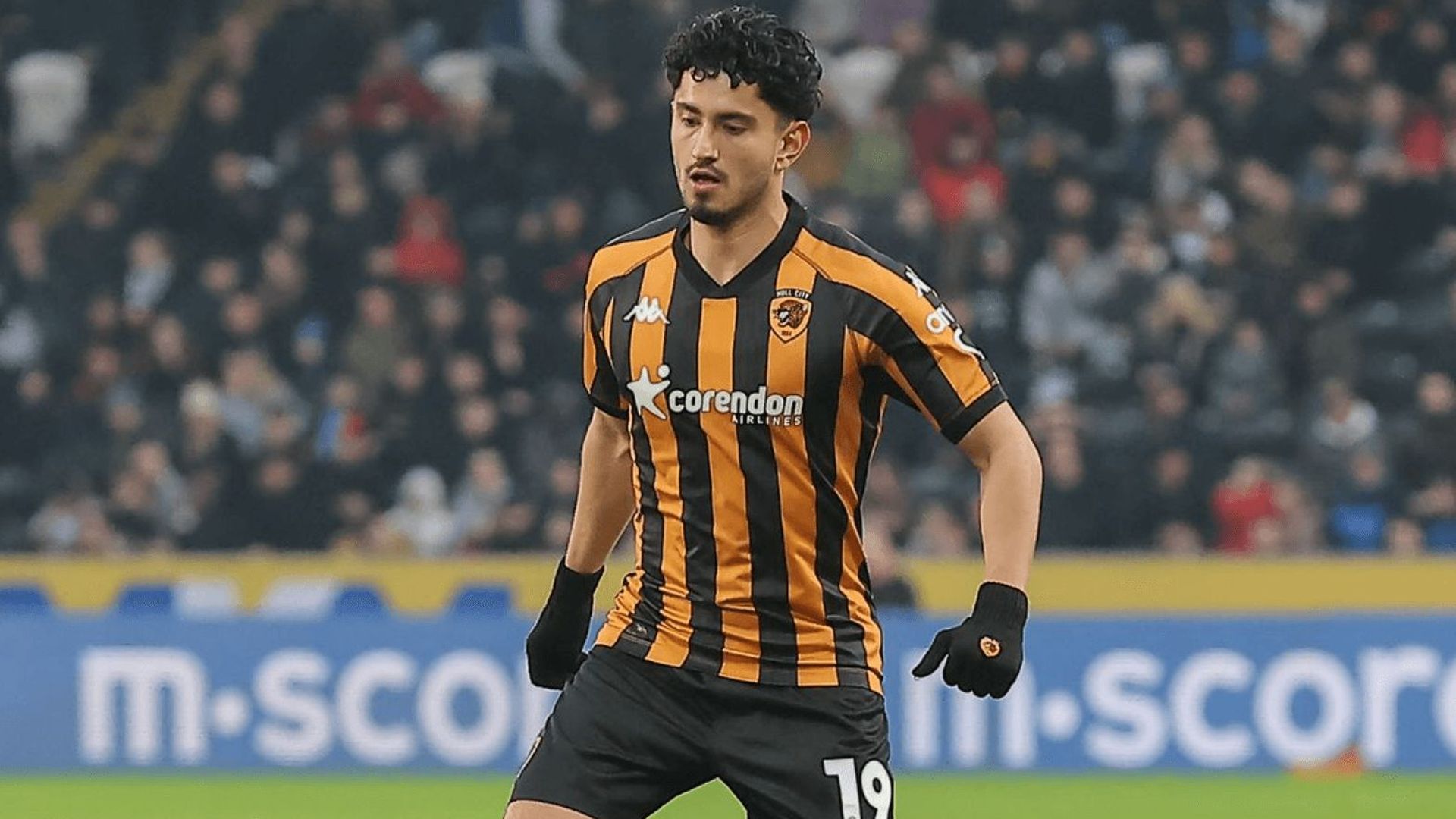 steven_alzate_foto_hull_004.png steven_alzate_foto_hull_004.png