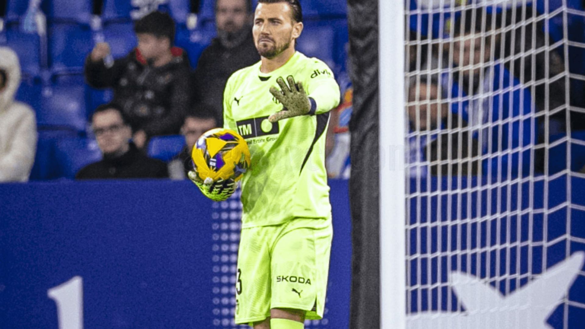 stole_dimitrievski_ante_el_rcd_espanyol_foto_valencia_cf.png