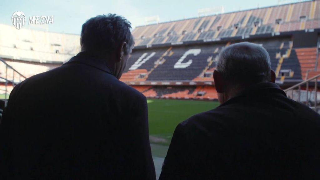 Tendillo y Saura cuentan su experiencia mundialista en una cita histórica para el coliseo valencianista