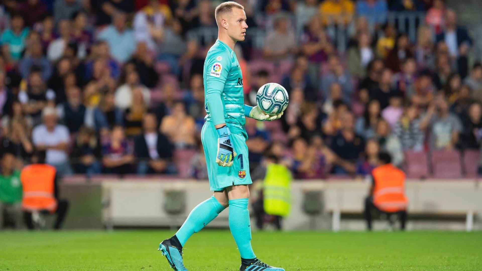 ter_stegen_uno_de_los_protagonistas_de_las_mejores_paradas_de_la_jornada_foto_@fcbarce.jpg