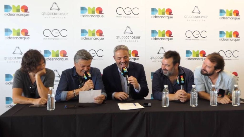 Tertulia artistas: primera respuesta de cada uno