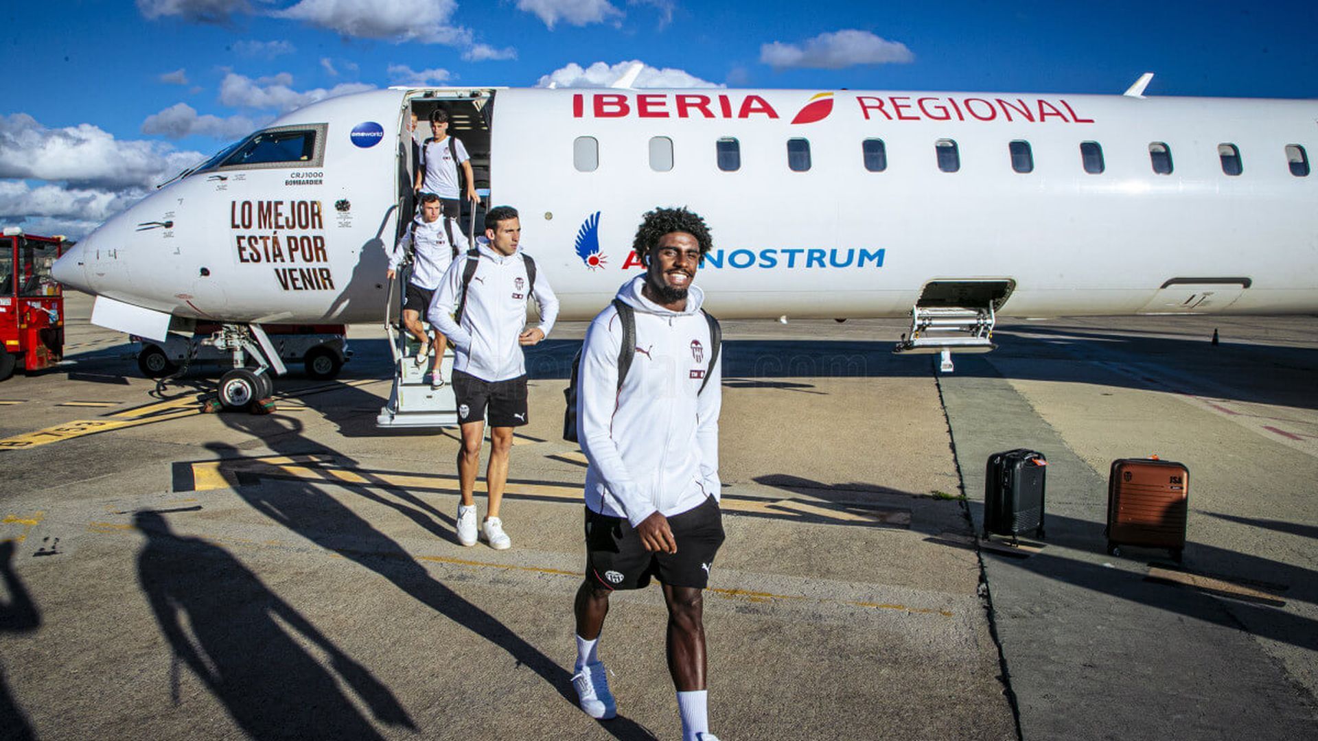 thierry_correia_en_la_convocatoria_del_valencia_cf_foto_vcf.jpg thierry_correia_en_la_convocatoria_del_valencia_cf_foto_vcf.jpg