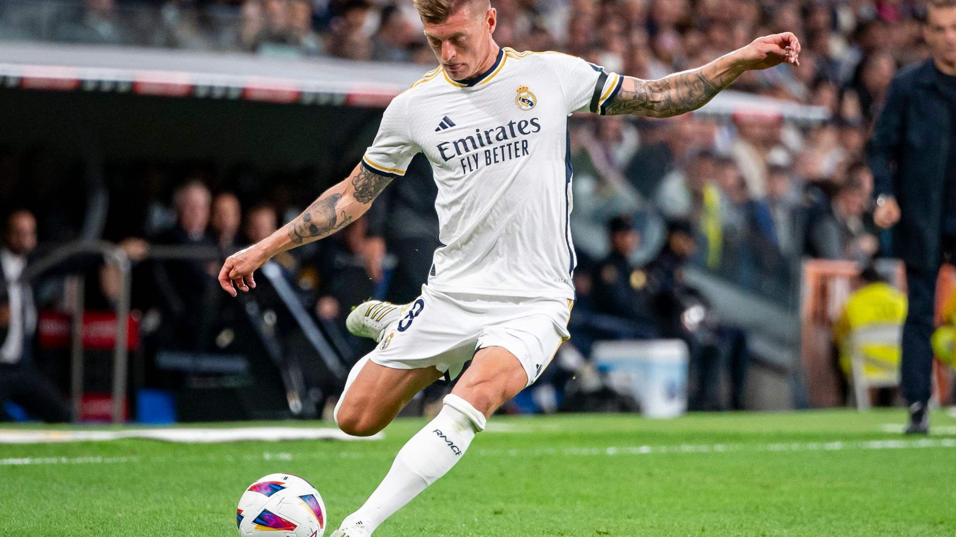 toni_kroos_001.jpg toni_kroos_001.jpg