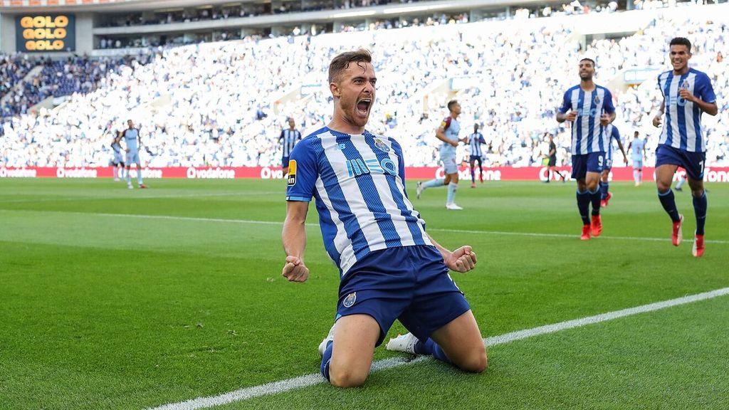 Así marca sus goles Toni Martínez, el delantero pretendido por el Cádiz