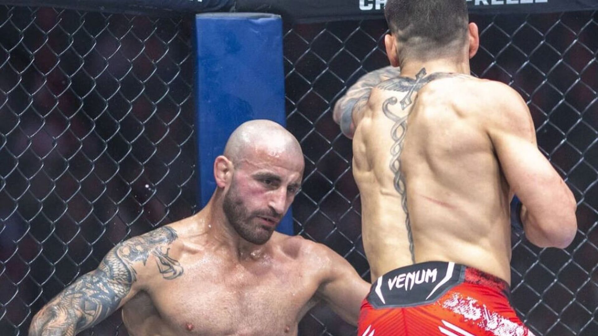 topuria_volkanosvki_okjpg_001.jpg topuria_volkanosvki_okjpg_001.jpg