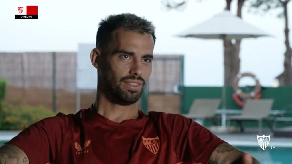 Tras ocho meses de lesión, Suso volvió a pisar el césped "Llevaba mucho tiempo esperándolo"