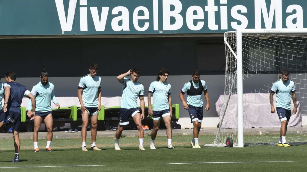 Último entrenamiento del Betis previo a su visita a Las Palmas