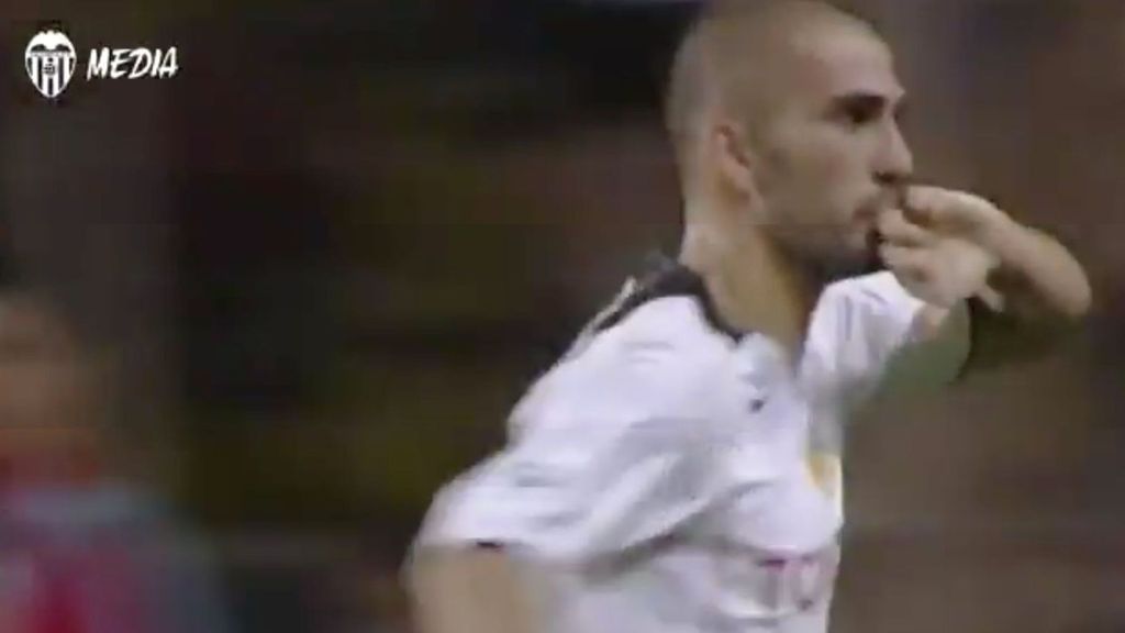 Un día como hoy en 2004 el Valencia CF se proclamó campeón de la Supercopa de Europa