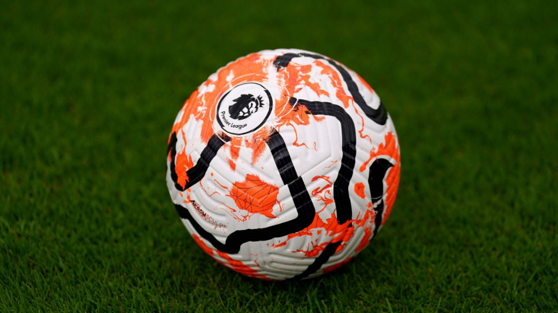 un_jugador_de_la_premier_en_el_punto_de_mira_cordon_press_001.jpg un_jugador_de_la_premier_en_el_punto_de_mira_cordon_press_001.jpg