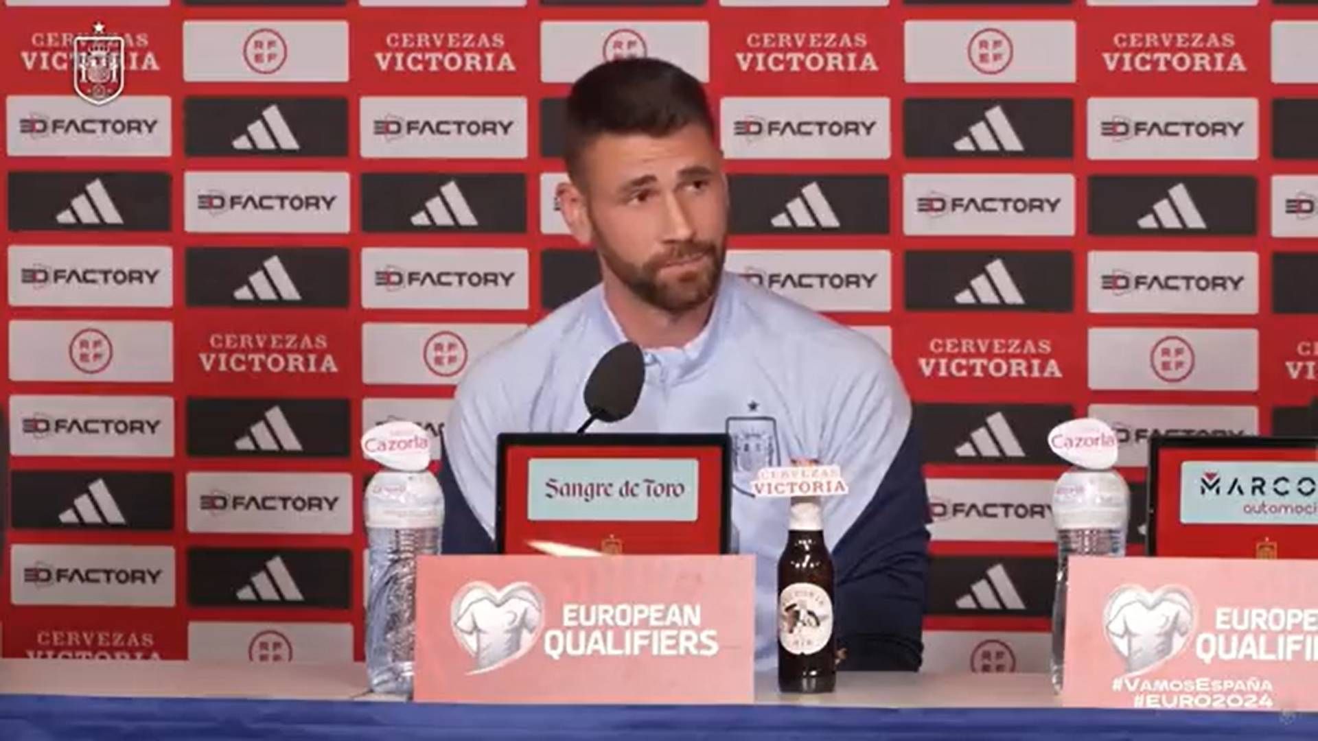 unai_simon_opina_sobre_la_renovacion_de_nico_williams_con_el_athletic.jpg unai_simon_opina_sobre_la_renovacion_de_nico_williams_con_el_athletic.jpg