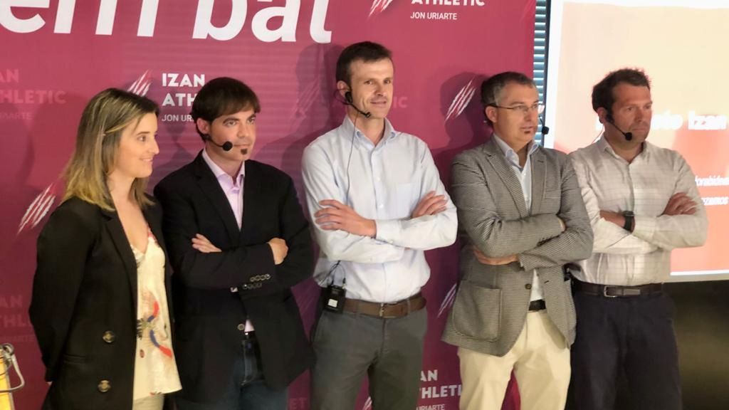Jon Uriarte tira de Carlos Aviña y Sergio Navarro para dirigir su proyecto deportivo