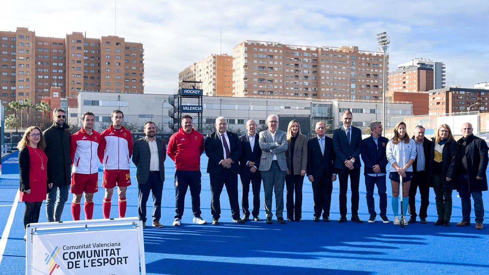 valencia_acoge_el_preolimpico_de_hockey_seis_plazas_para_paris_2024_estan_en_juego_002.jpeg