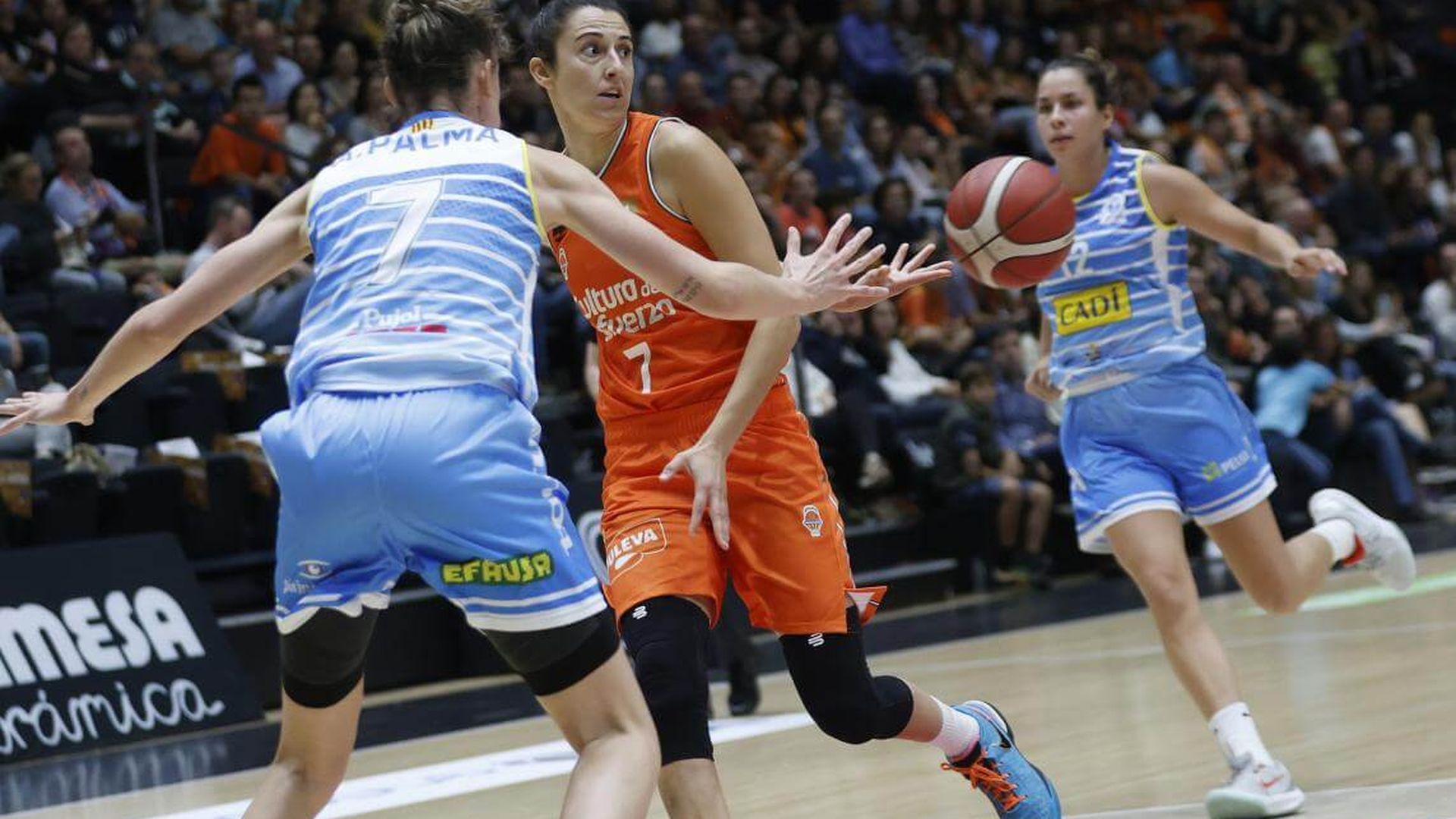 valencia_basket_afronta_la_recta_final_de_la_liga_regular_recibiendo_a_cadi_la_seu.jpg valencia_basket_afronta_la_recta_final_de_la_liga_regular_recibiendo_a_cadi_la_seu.jpg