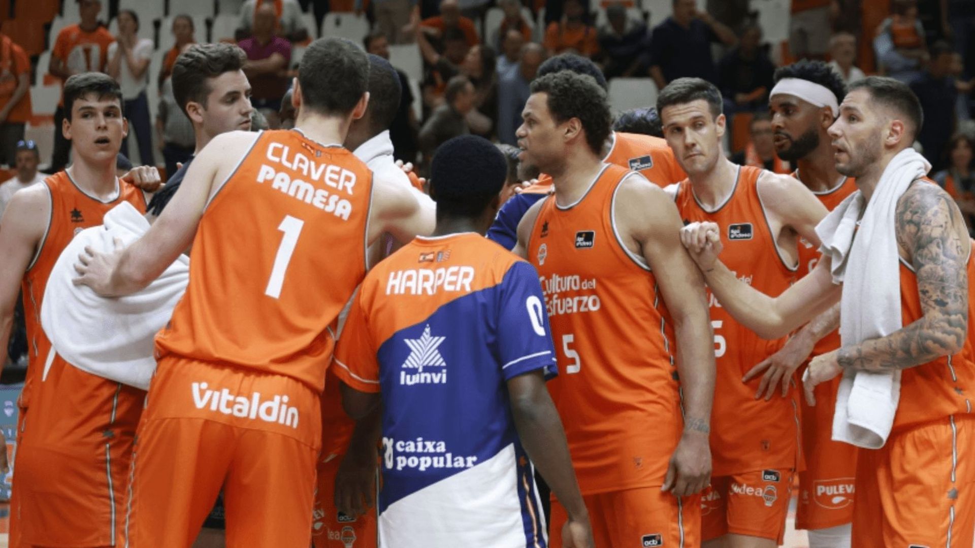 valencia_basket_busca_el_triunfo_para_alargar_su_serie_ante_un_ucam_murcia_intratable_.png