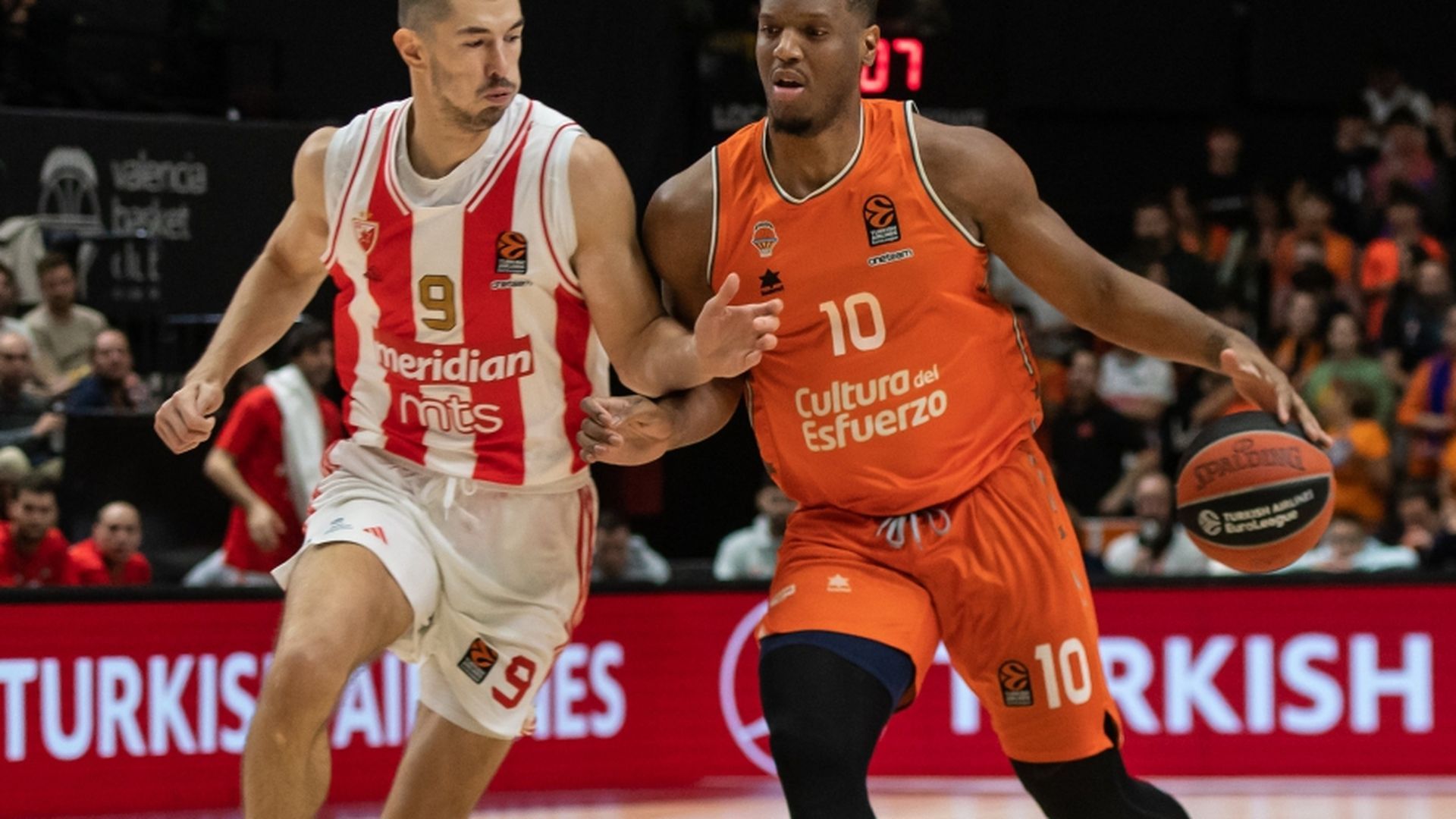 valencia_basket_busca_su_primer_triunfo_en_la_pista_del_crvena_zvezda_meridianbet_belg.jpg valencia_basket_busca_su_primer_triunfo_en_la_pista_del_crvena_zvezda_meridianbet_belg.jpg