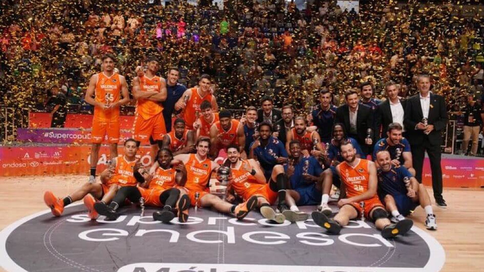 valencia_basket_campeon_de_la_supercopa_001.jpeg valencia_basket_campeon_de_la_supercopa_001.jpeg