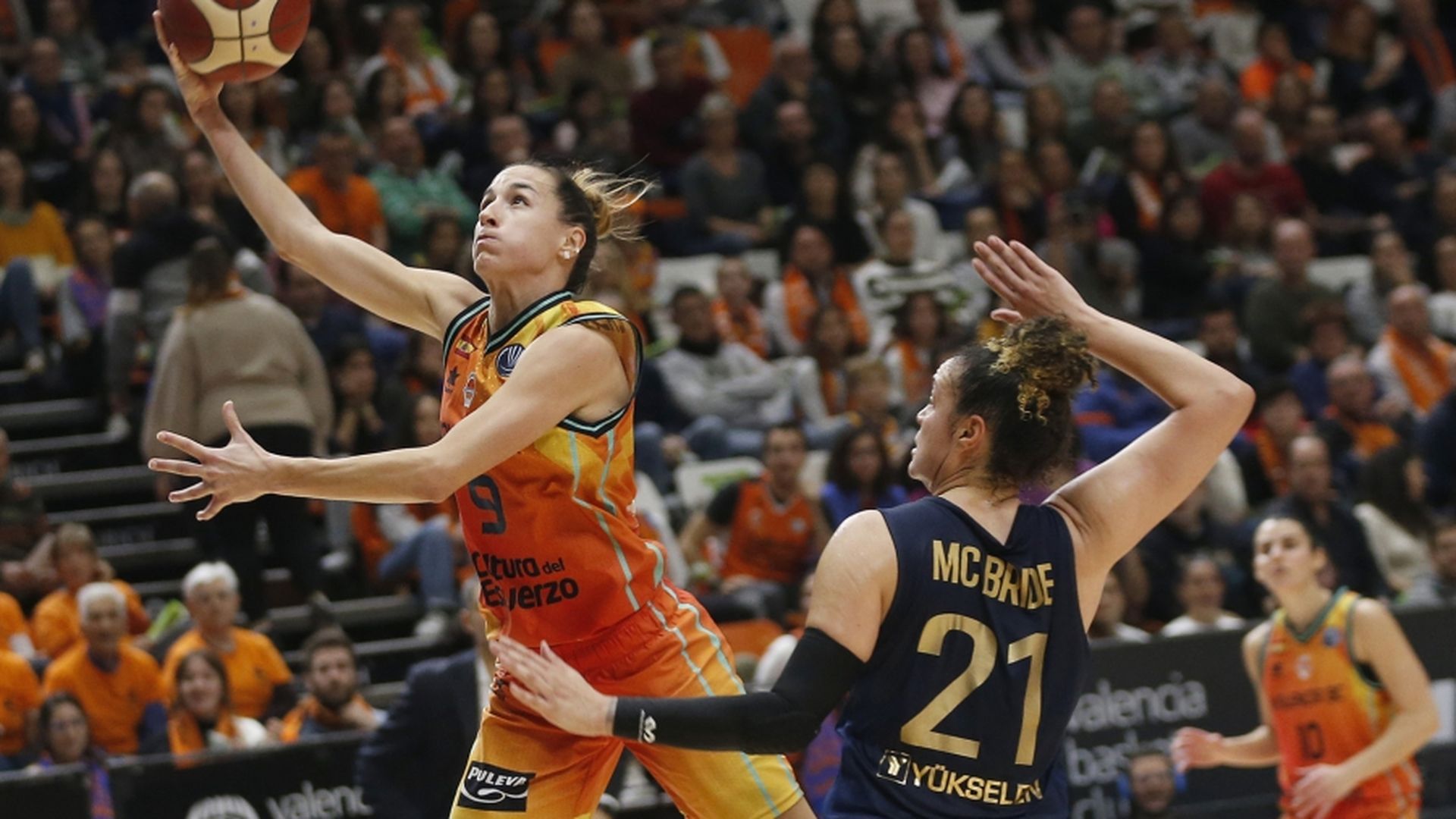 _valencia_basket_empieza_la_segunda_vuelta_de_la_euroleague_women_recibiendo_a_un_fene_001.jpg
