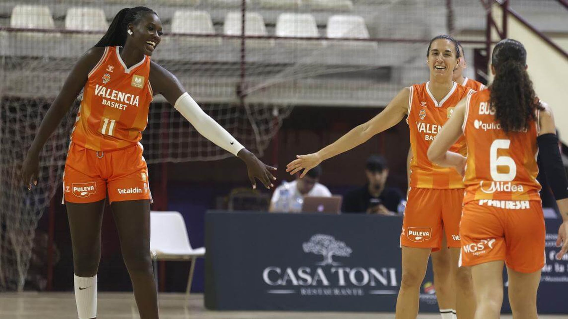 valencia_basket_femenino_empieza_la_defensa_001.jpg