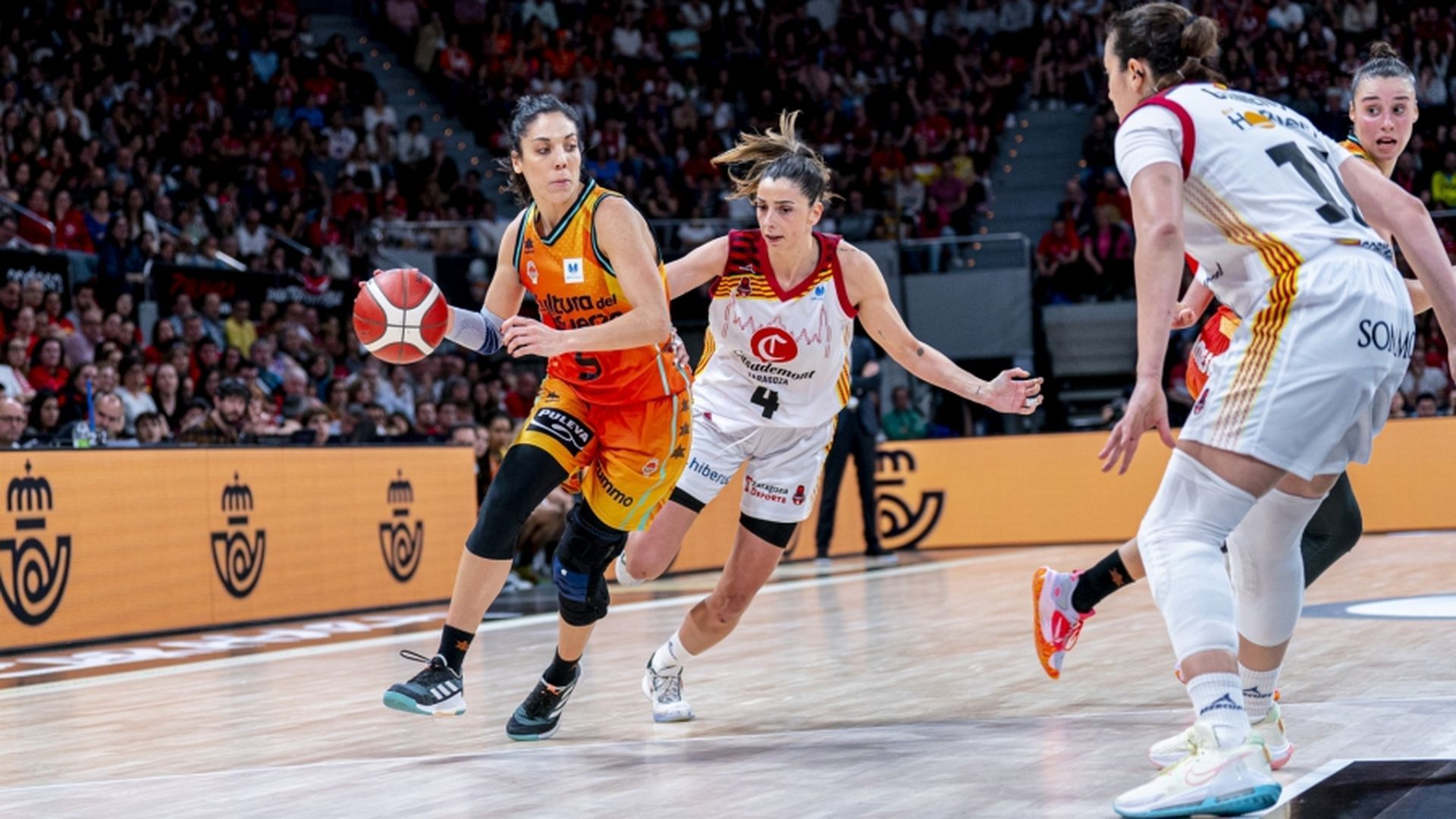 valencia_basket.jpg valencia_basket.jpg