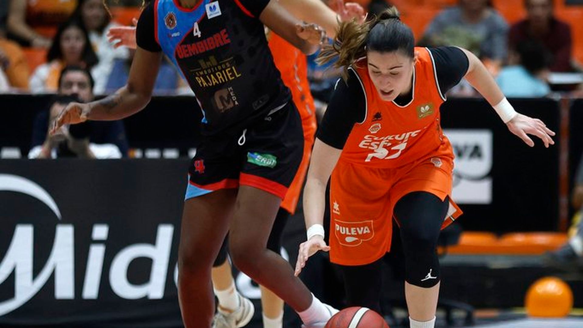 valencia_basket_logra_una_amplia_victoria_ante_embutidos_pajariel_bembibre_80_43_001.jpeg valencia_basket_logra_una_amplia_victoria_ante_embutidos_pajariel_bembibre_80_43_001.jpeg