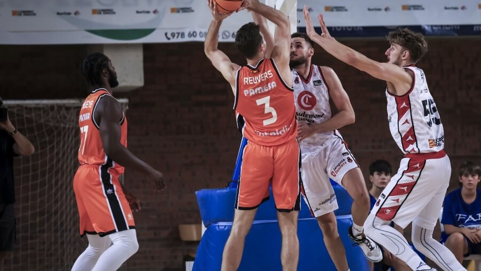 valencia_basket_recupera_su_partido_aplazado_ante_el_casademont_zaragoza_001.jpg